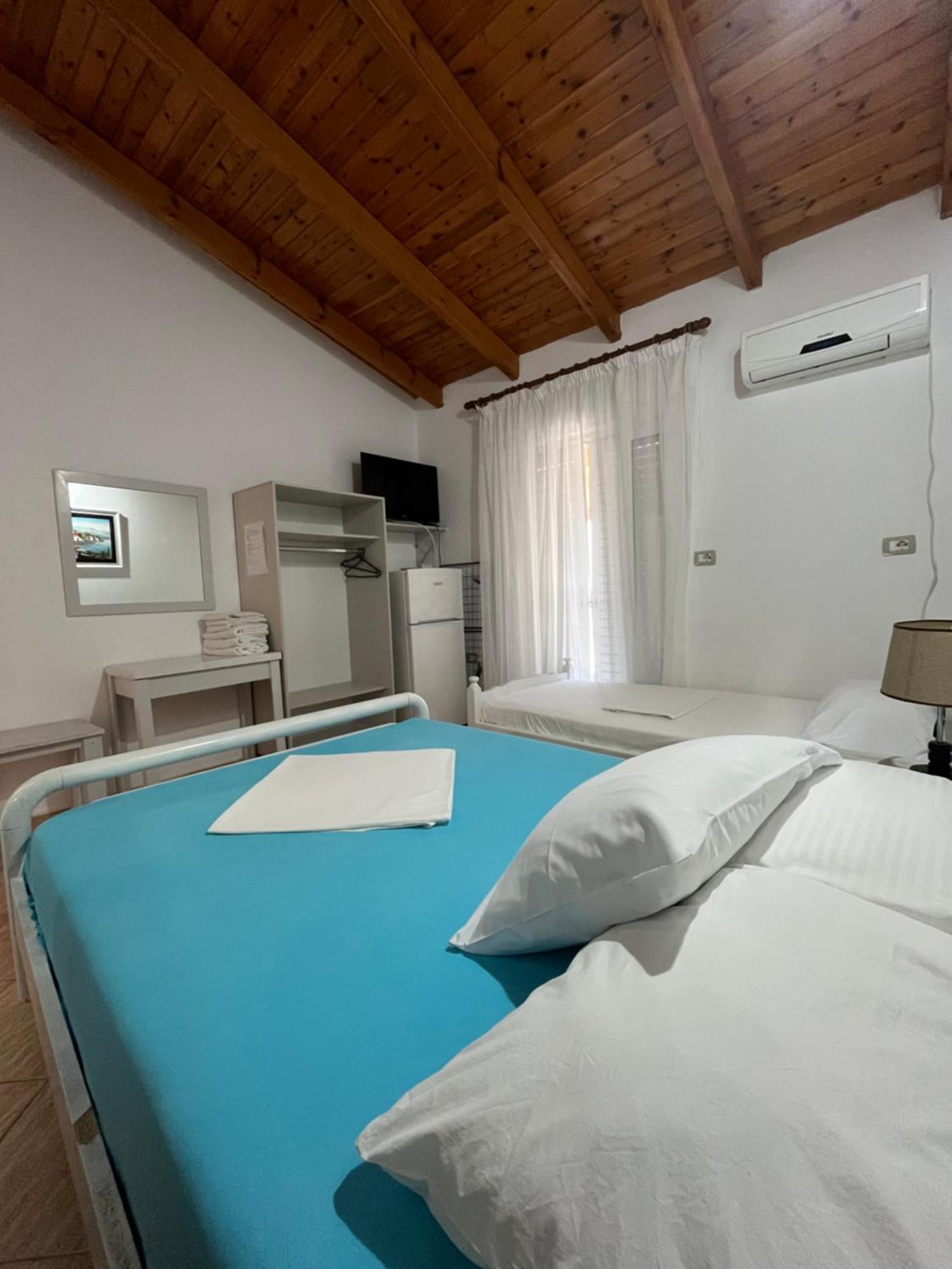 Hotel Portokali Химара Экстерьер фото
